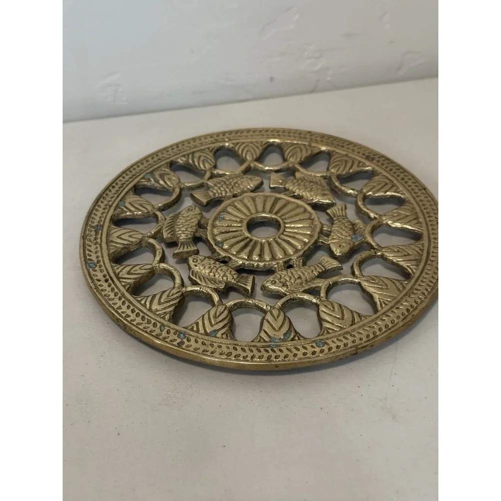Vintage Brass Trivet Round Fish Design Hot Pot Holder Kitchen Decor Stamped